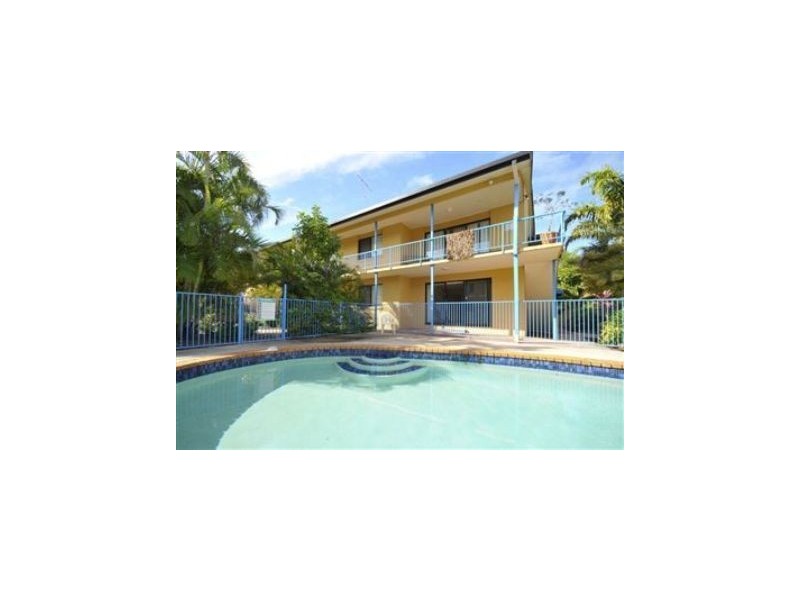 6/20 Duet Dr, Mermaid Waters QLD 4218