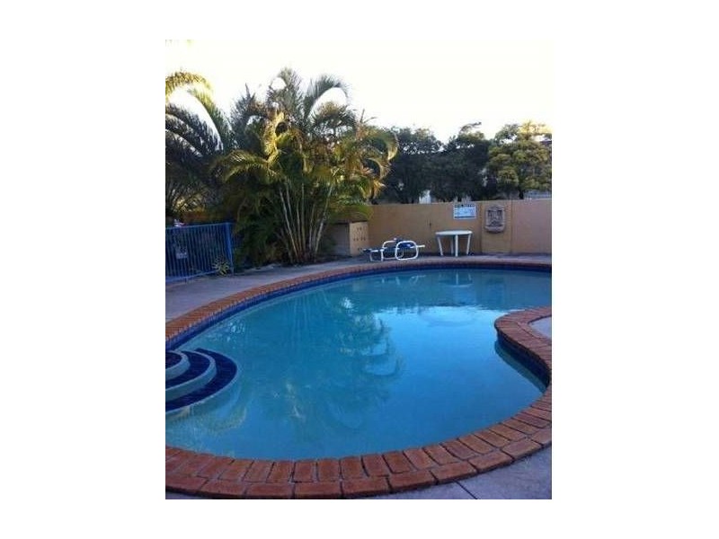 6/20 Duet Dr, Mermaid Waters QLD 4218