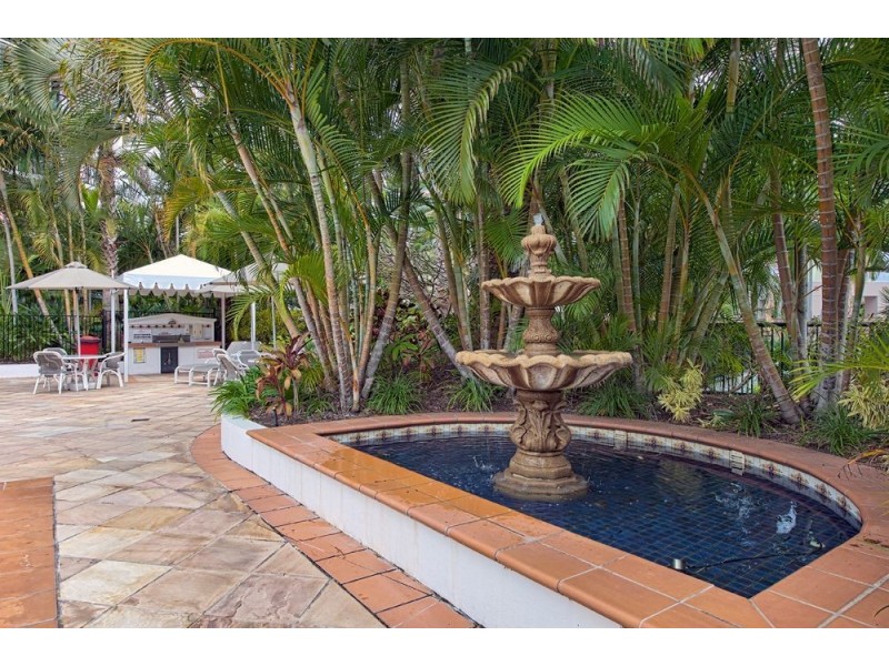 603/9 Beach Parade, Surfers Paradise QLD 4217