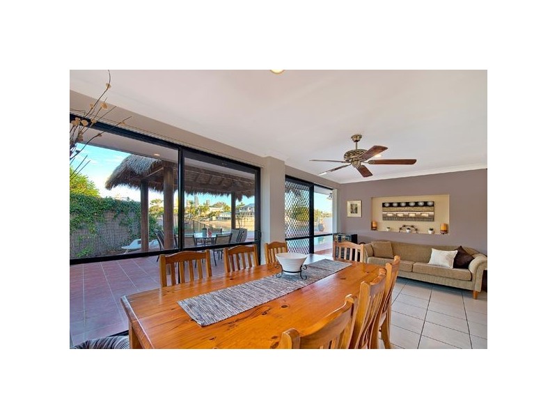 42 Rio Vista Boulevard, Broadbeach Waters QLD 4218