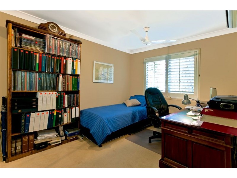 48/1 Bronberg Court, Southport QLD 4215