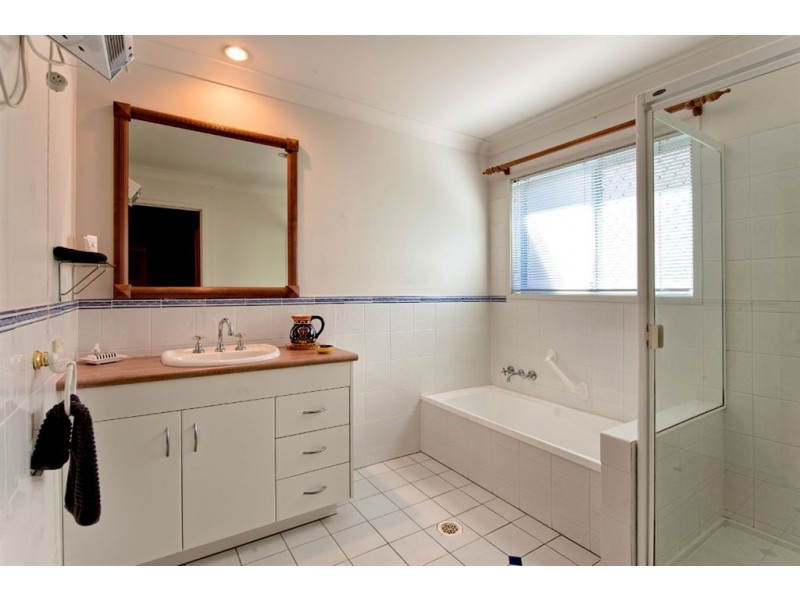 48/1 Bronberg Court, Southport QLD 4215