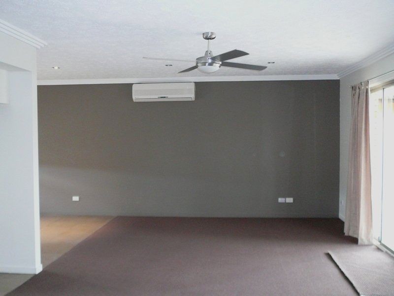 152 Monaco St, Broadbeach Waters QLD 4218