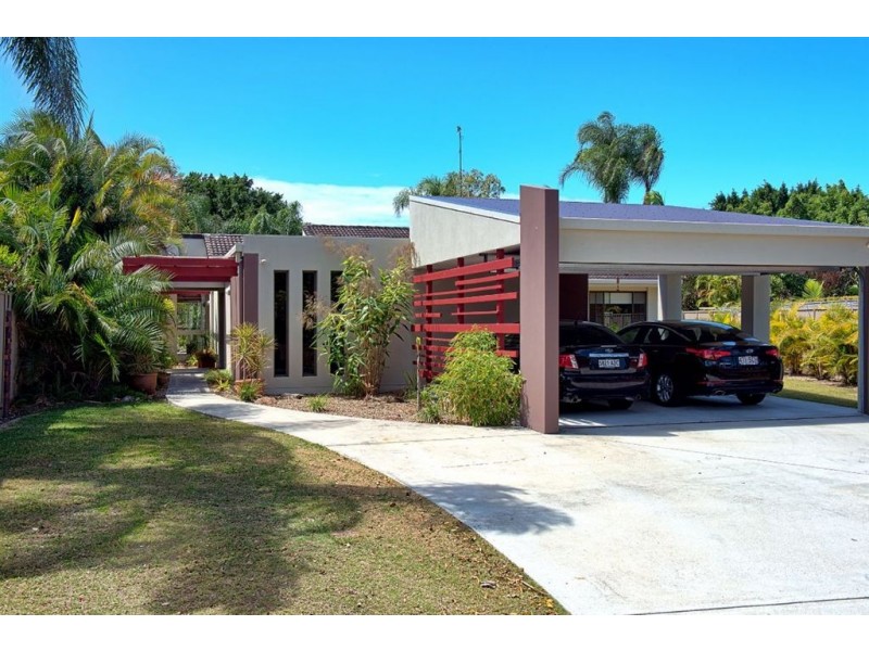 10 Haslewood Court, Mermaid Waters QLD 4218