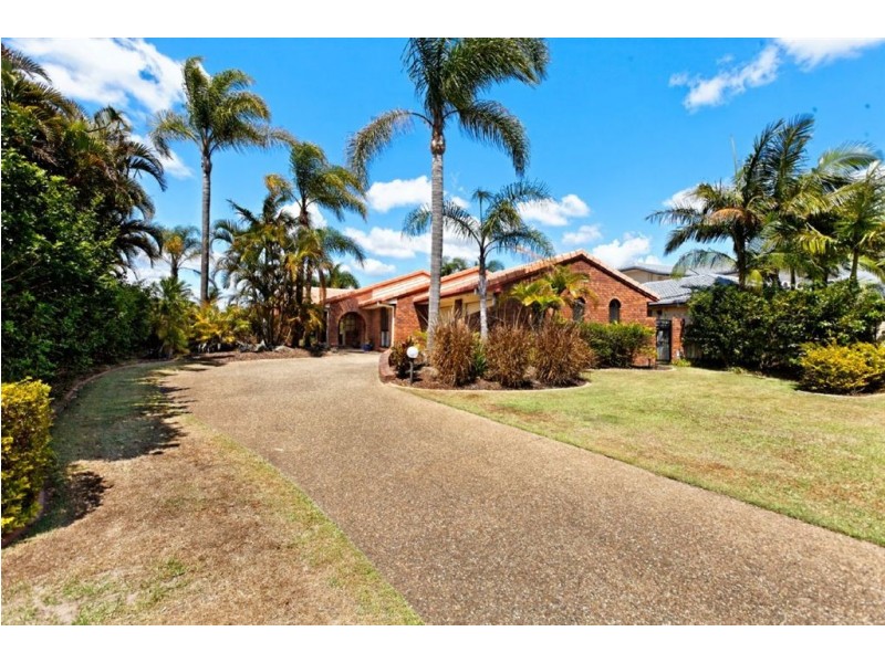 14 Saxonvale Terrace, Mermaid Waters QLD 4218