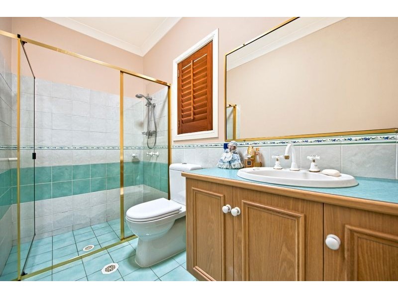 80 Cypress Drive, Broadbeach Waters QLD 4218