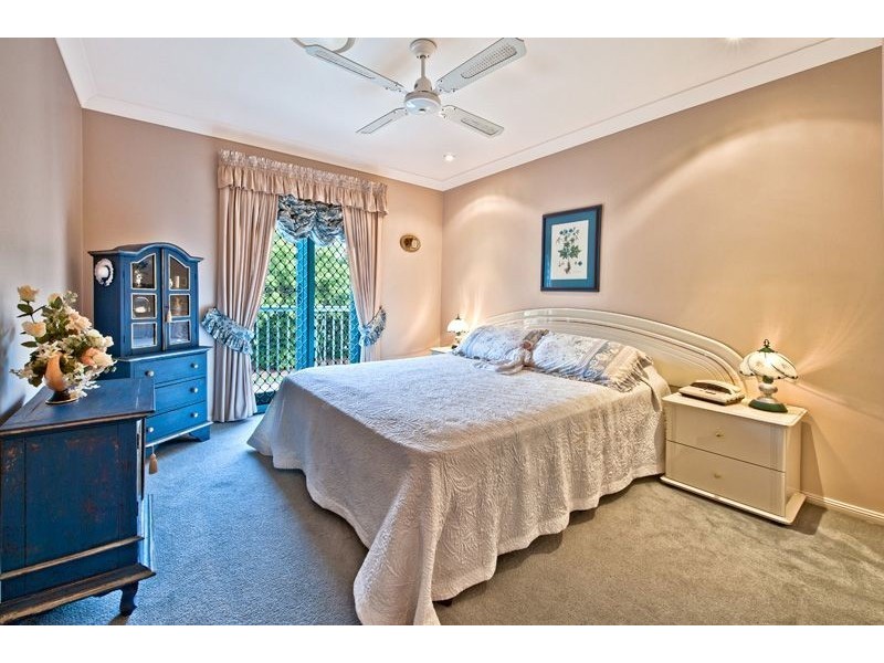 80 Cypress Drive, Broadbeach Waters QLD 4218