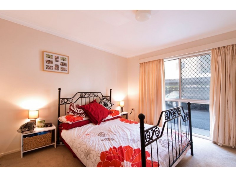 1/75 Old Burleigh Road, Surfers Paradise QLD 4217