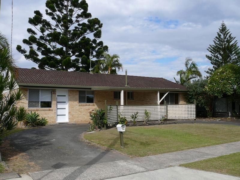 152 Monaco St, Broadbeach Waters QLD 4218