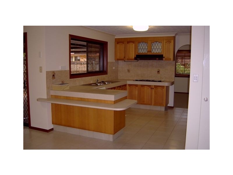 35 Wild Duck Dr, Mermaid Waters QLD 4218