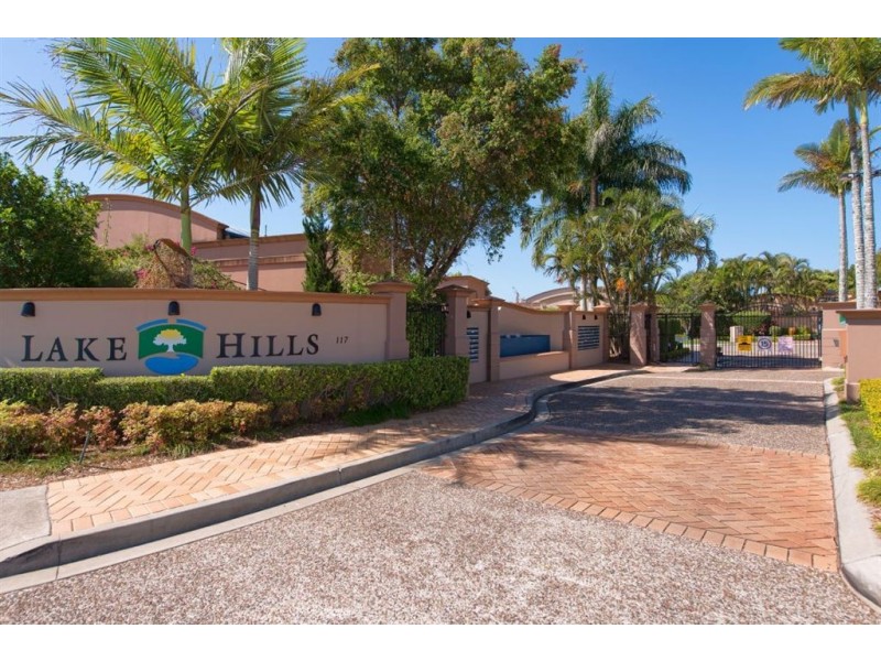 4/117 Palm Meadows Drive, Carrara QLD 4211