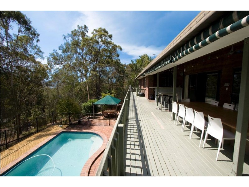 12 Leura Place, Helensvale QLD 4212