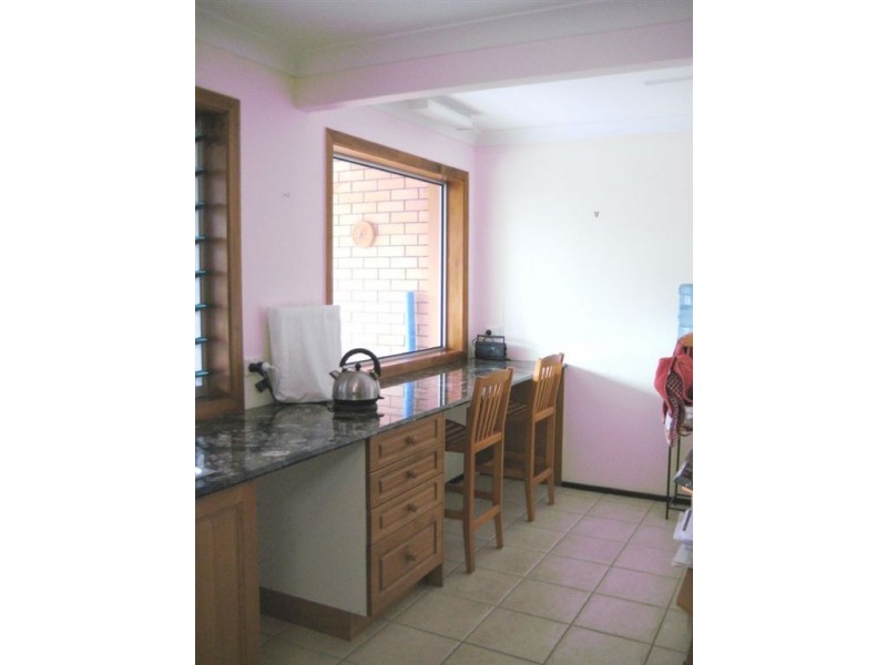 12 Carrara Road, Carrara QLD 4211