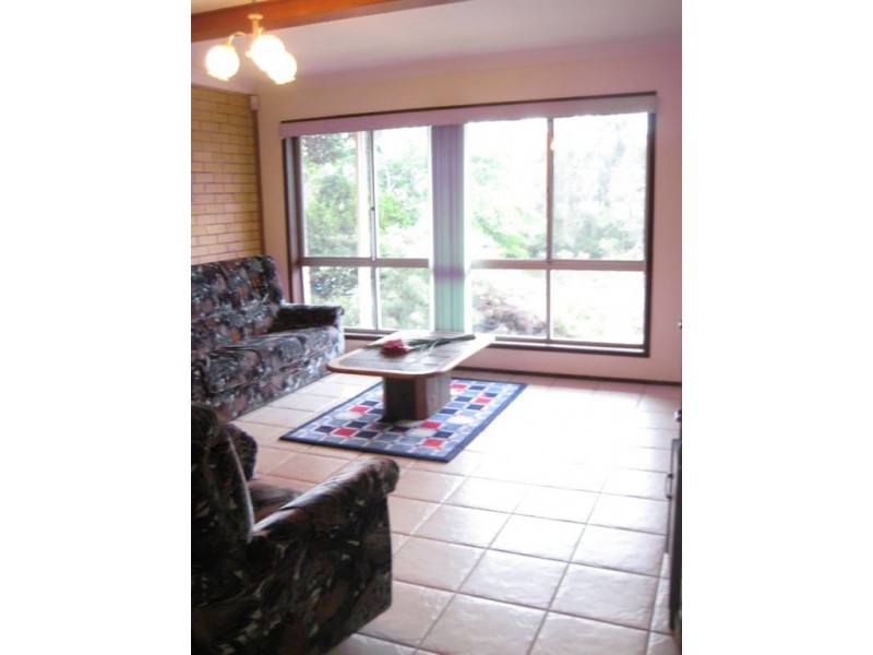 12 Carrara Road, Carrara QLD 4211