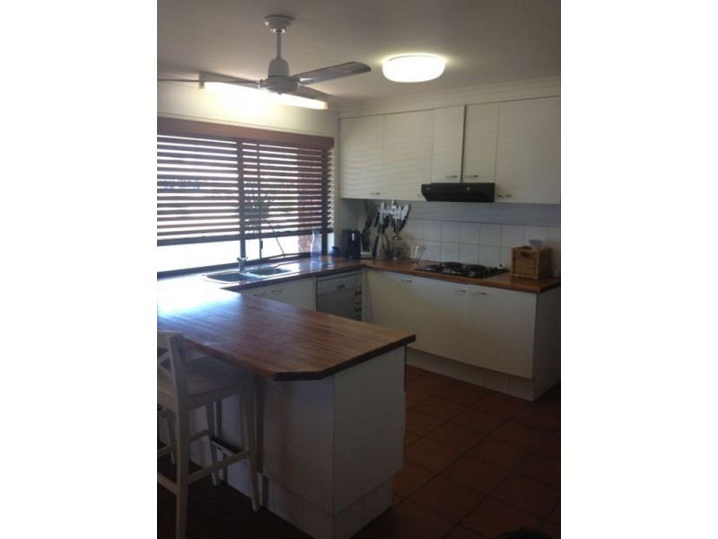 26 Saxonvale Tce, Mermaid Waters QLD 4218
