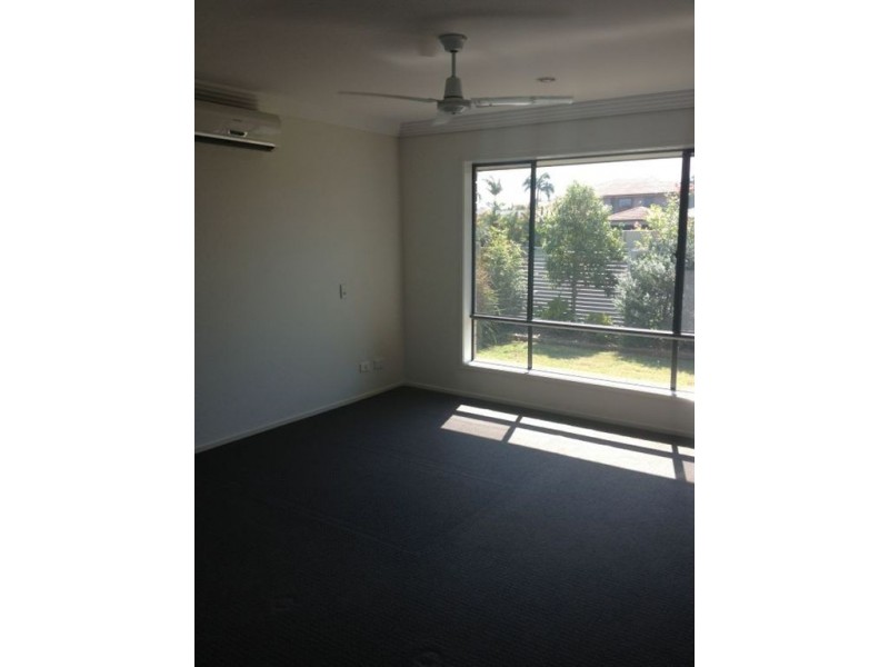 412 Benowa Road, Benowa Waters QLD 4217