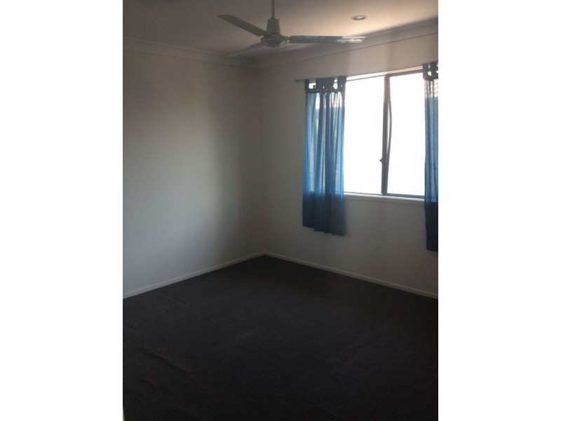 412 Benowa Road, Benowa Waters QLD 4217