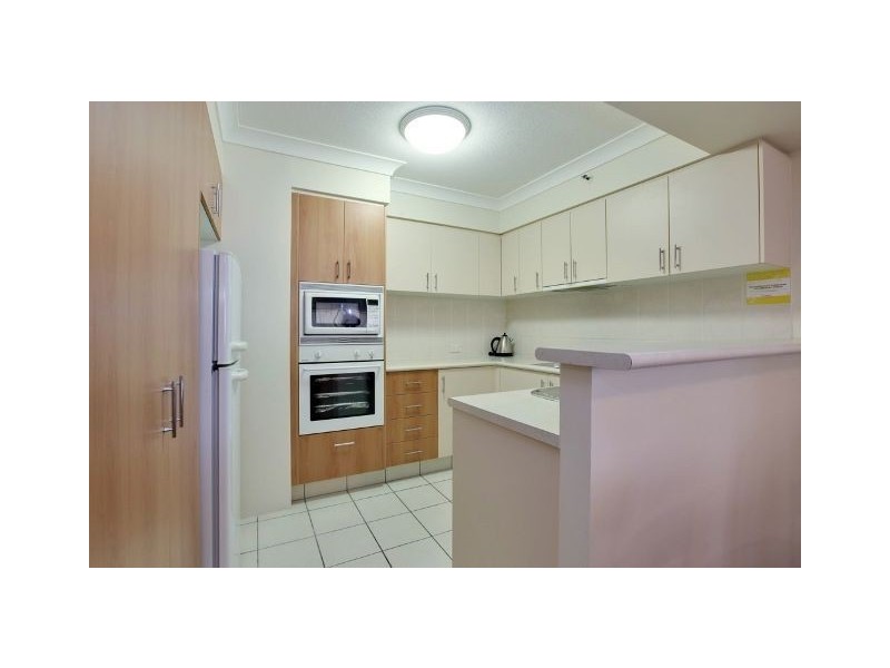 1112/2623 Gold Coast Highway, Broadbeach QLD 4218