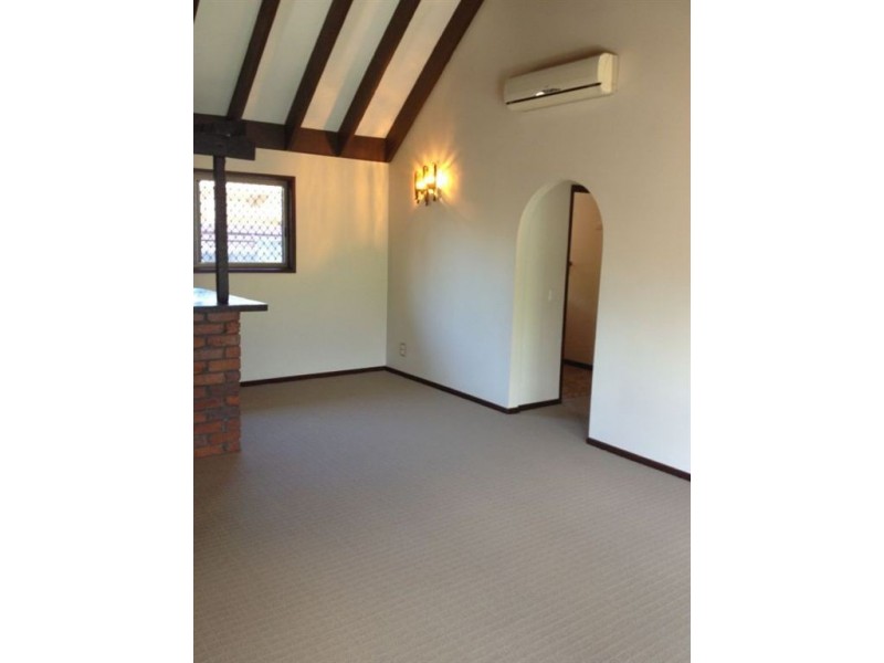 46 Surfers Avenue, Mermaid Waters QLD 4218