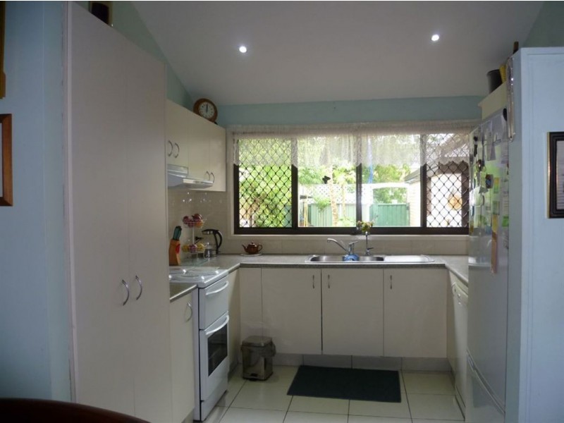 4/60 Karbunya Street, Mermaid Waters QLD 4218