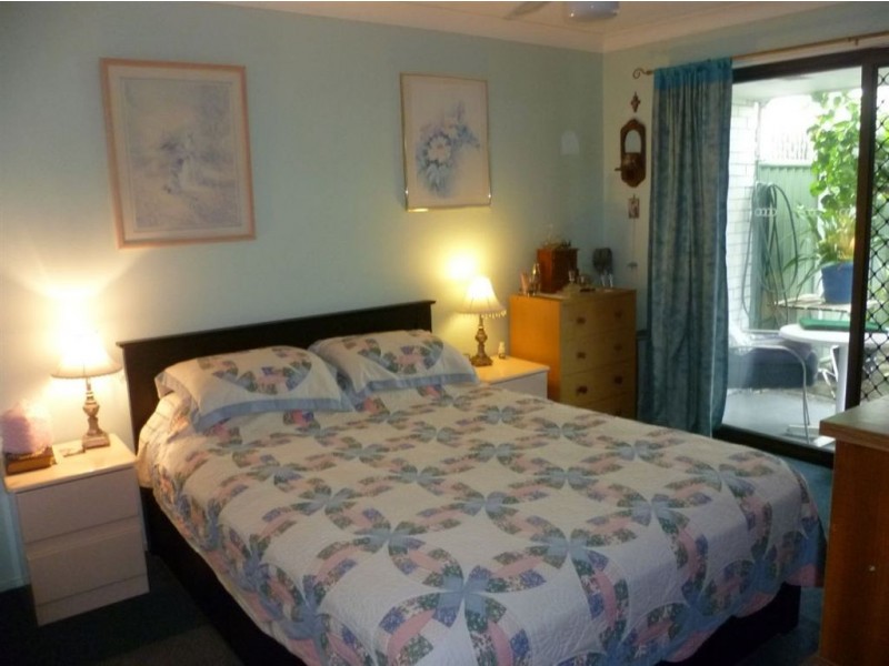 4/60 Karbunya Street, Mermaid Waters QLD 4218