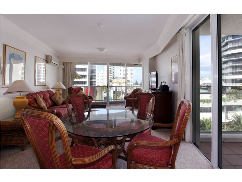 2514/24 Queensland Avenue, Broadbeach QLD 4218