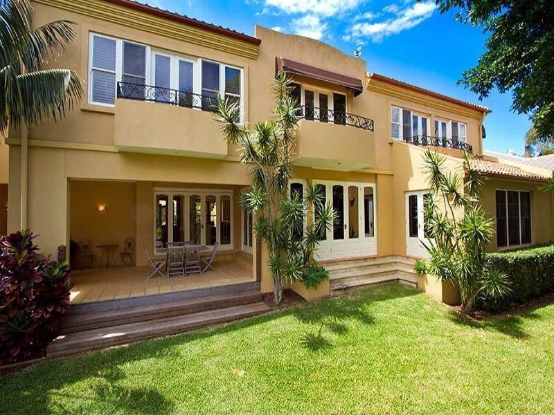 105 Newport Drive, Robina QLD 4226