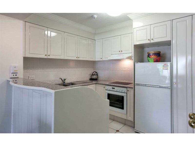 2105/24 Queensland Avenue, Broadbeach QLD 4218