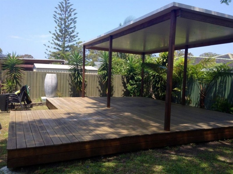 23 Port Drive, Mermaid Waters QLD 4218