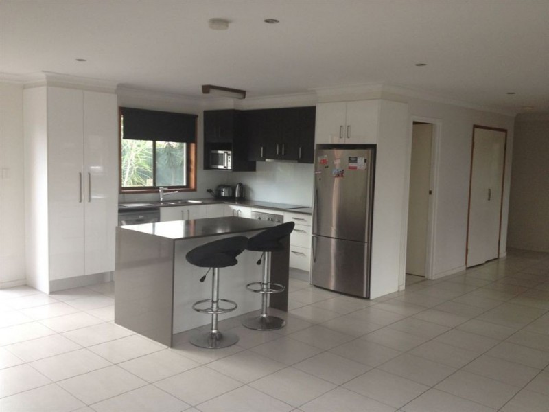 23 Port Drive, Mermaid Waters QLD 4218