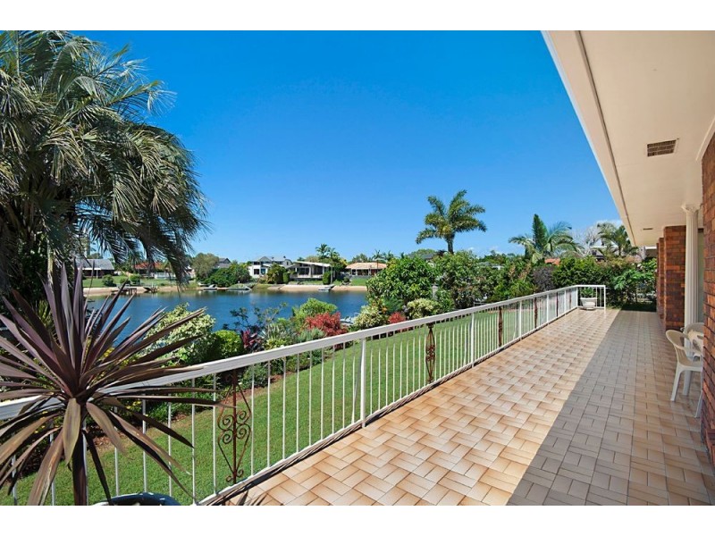 168 Rio Vista Boulevard, Broadbeach Waters QLD 4218