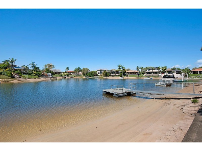 168 Rio Vista Boulevard, Broadbeach Waters QLD 4218