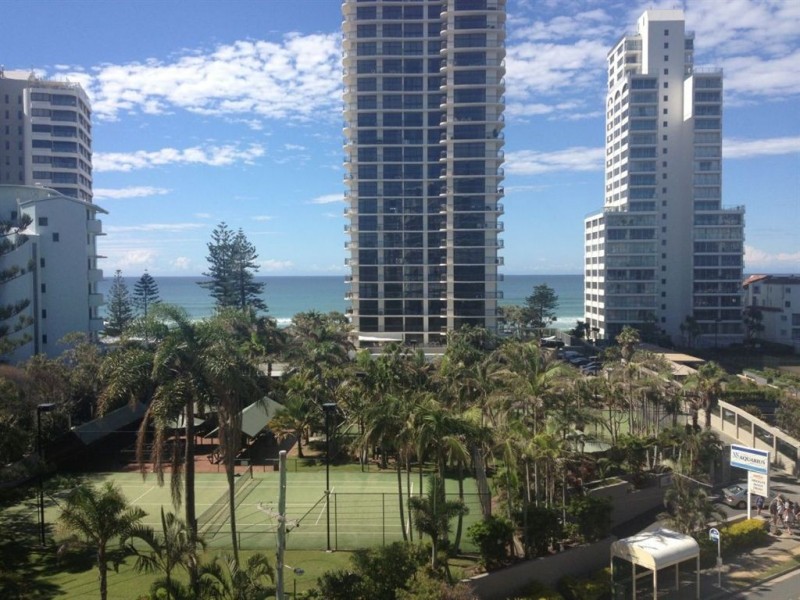 16/3 Old Burleigh Road, Surfers Paradise QLD 4217