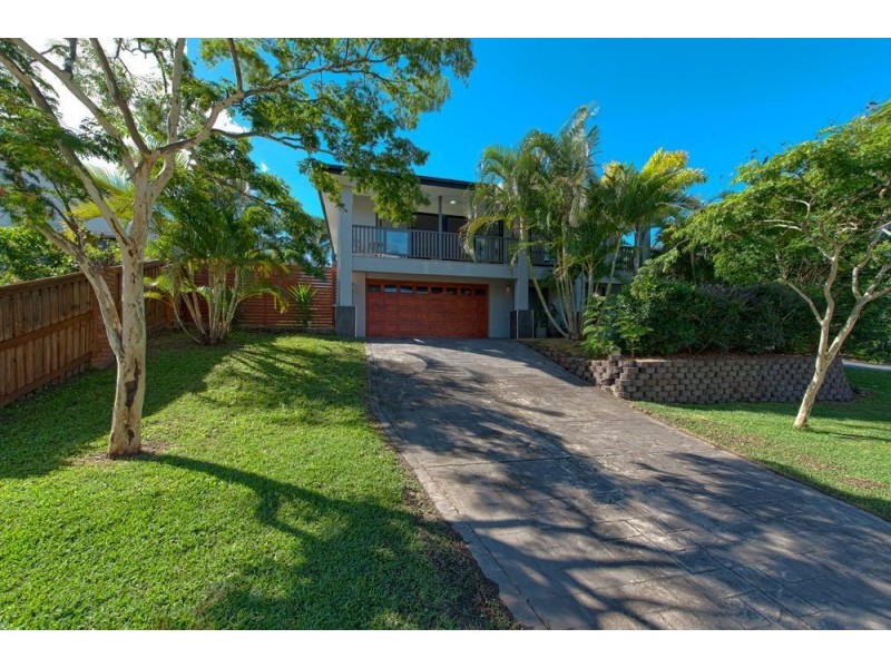 12 Riverbank Court, Ashmore QLD 4214