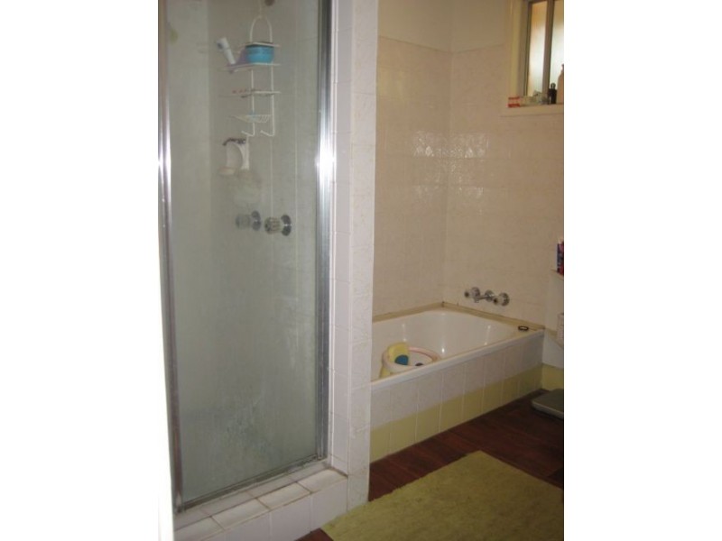 10 Lotus Key, Broadbeach Waters QLD 4218