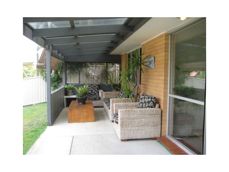 10 Lotus Key, Broadbeach Waters QLD 4218