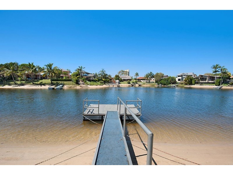 168 Rio Vista Boulevard, Broadbeach Waters QLD 4218