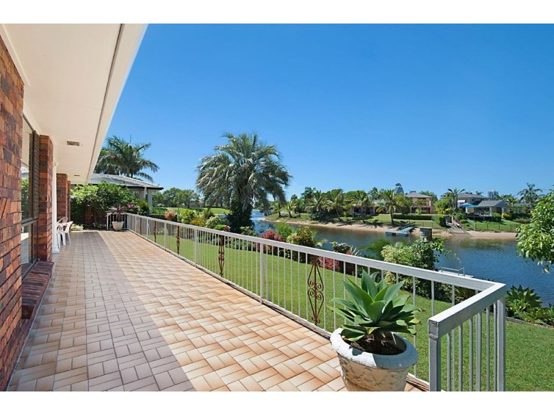 168 Rio Vista Boulevard, Broadbeach Waters QLD 4218