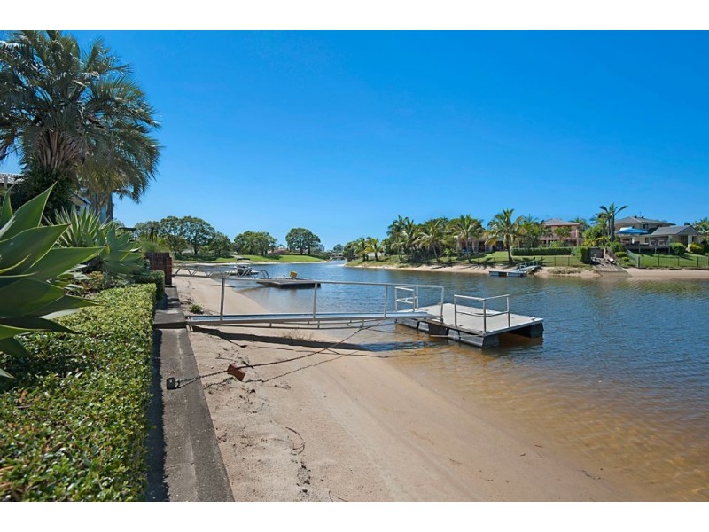 168 Rio Vista Boulevard, Broadbeach Waters QLD 4218