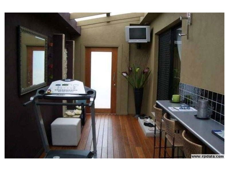 1/74 Heeb St, Benowa QLD 4217
