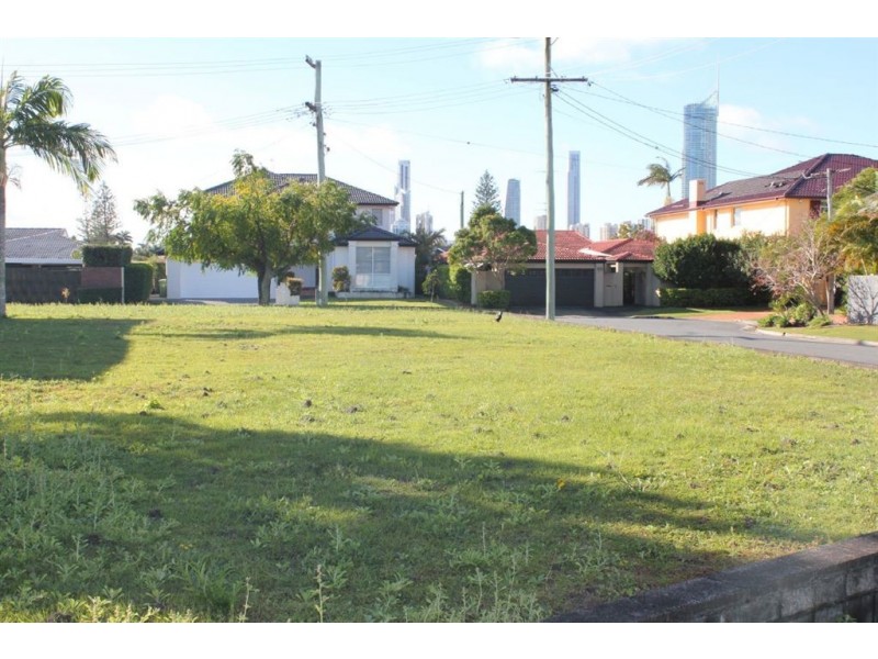 91 Monaco Street, Broadbeach Waters QLD 4218