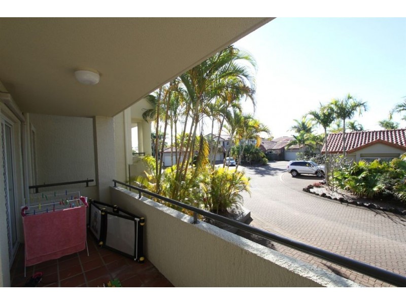 58/24 Ron Penhaligon Way, Robina QLD 4226