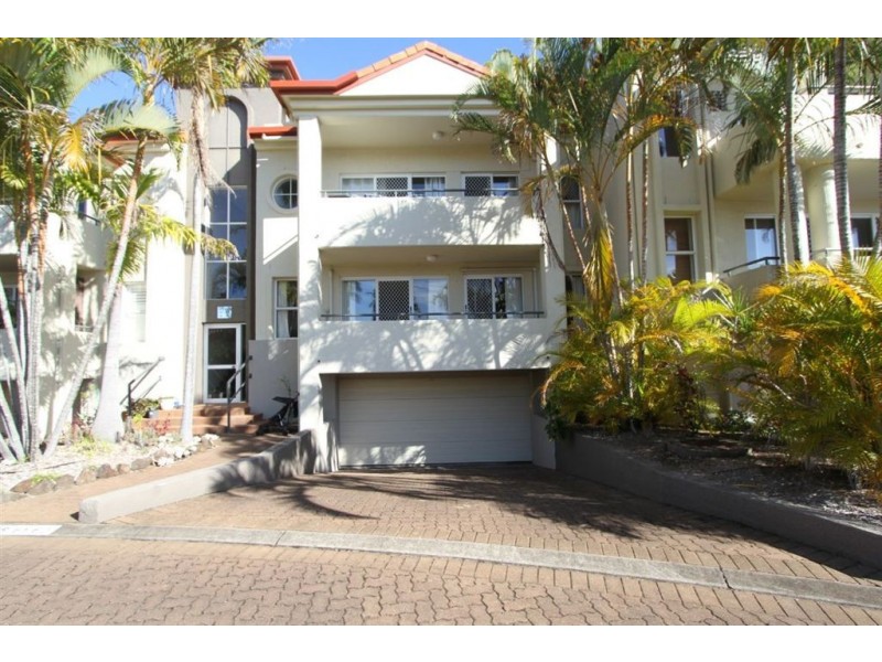 58/24 Ron Penhaligon Way, Robina QLD 4226