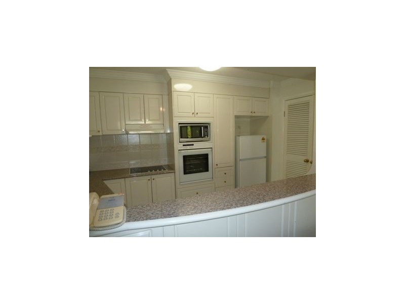 2103/24 Queensland Avenue, Broadbeach QLD 4218