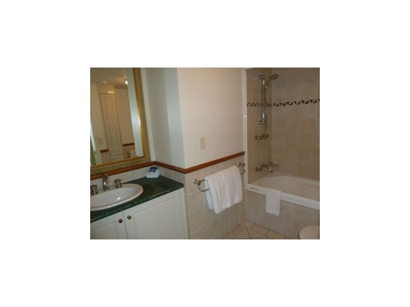 2103/24 Queensland Avenue, Broadbeach QLD 4218