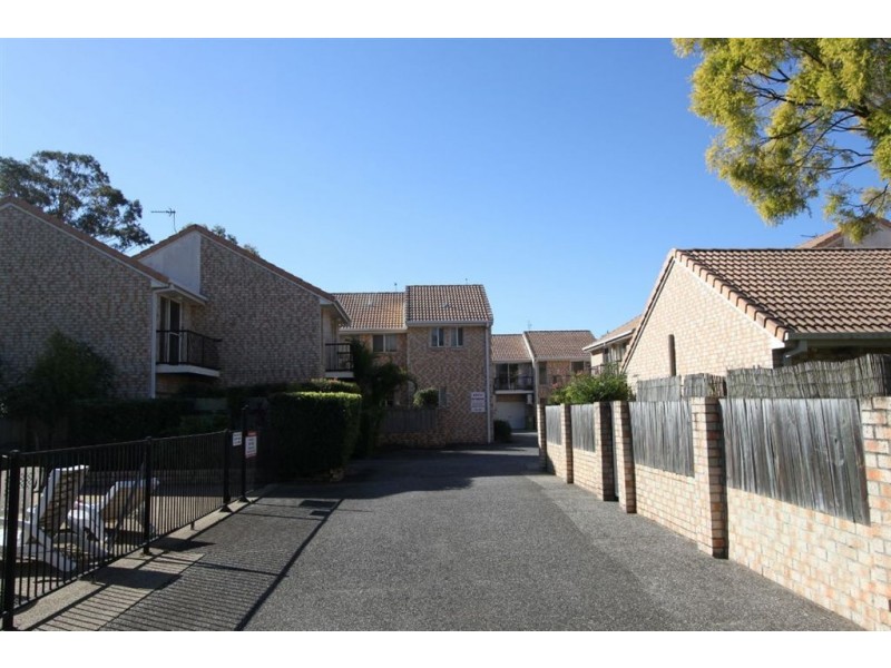 2/19 Blake Street, Southport QLD 4215