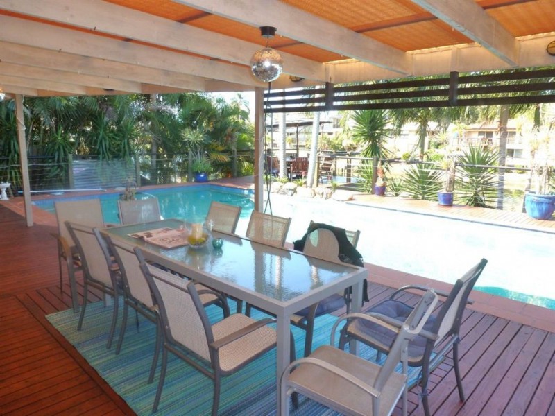 123 Witt Avenue, Carrara QLD 4211