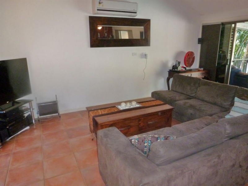 123 Witt Avenue, Carrara QLD 4211