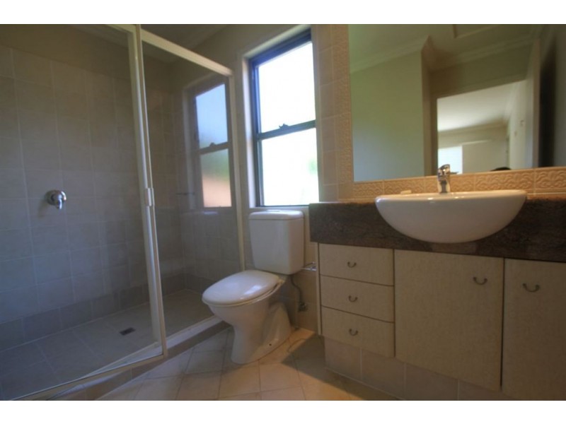 @/20 Fairway Drive, Clear Island Waters QLD 4226