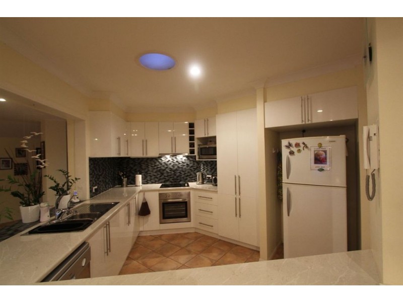 36/24 Ron Penhaligon Way, Robina QLD 4226